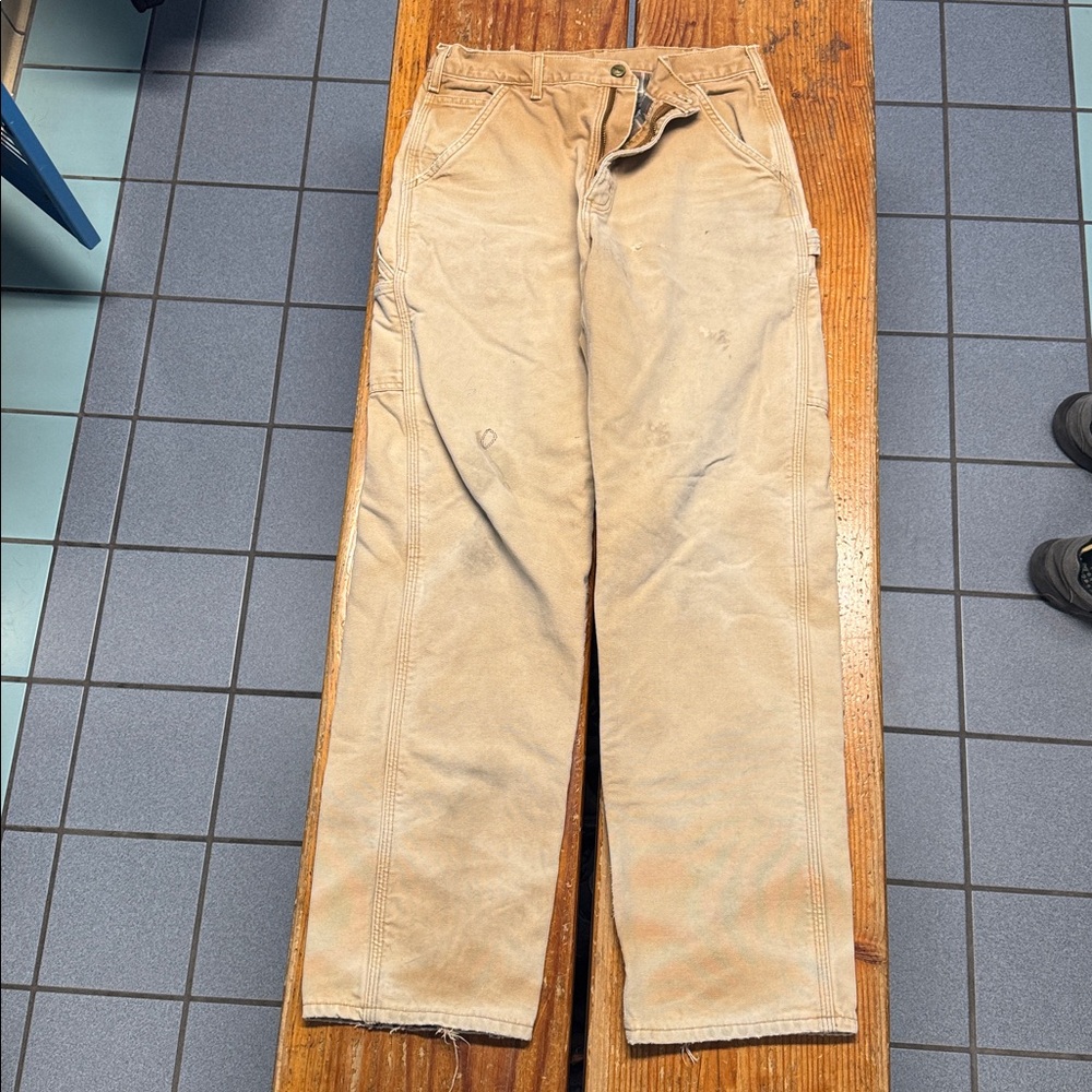 Flannel lined Carhartt Work Pants 33 x 34 (B-111)